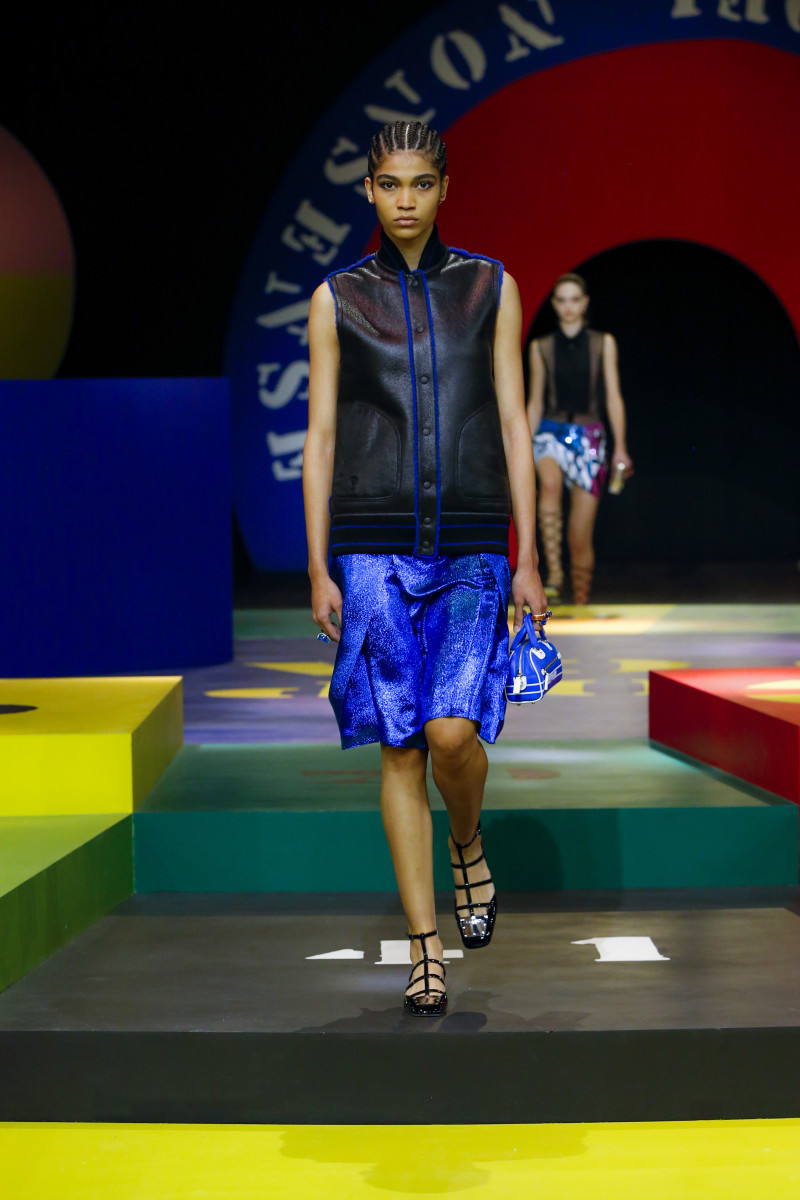 Dior's Spring 2022 Collection Pays Tribute to Its Swinging '60s Past