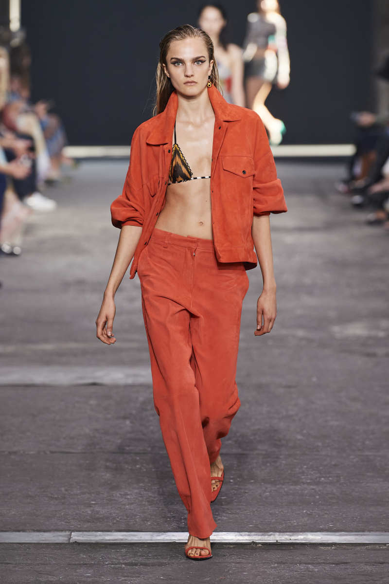 According to the Fashion Week Runways, This Is the Stand-Out Animal Print For Spring 2022