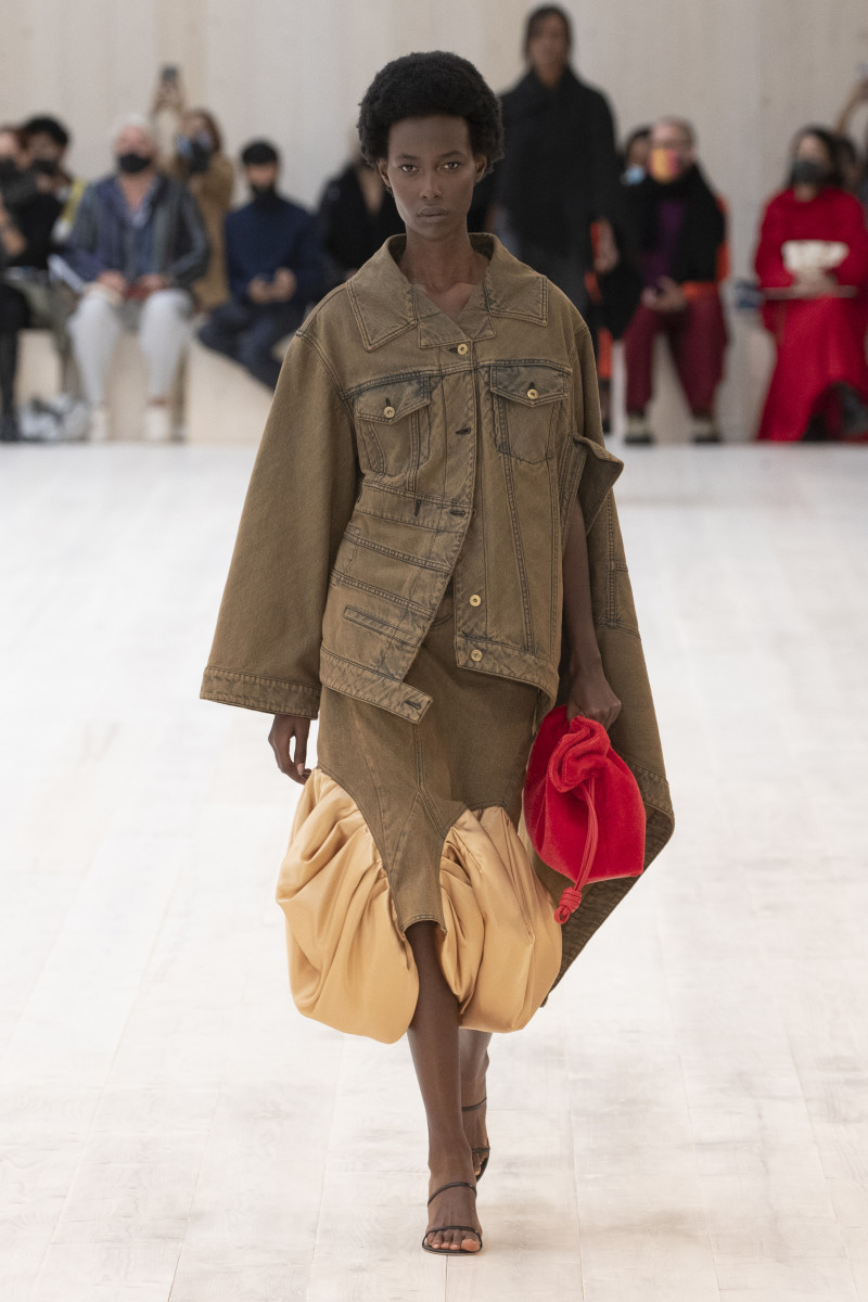 A Moment for the Shoes at the Loewe Spring 2022 Show