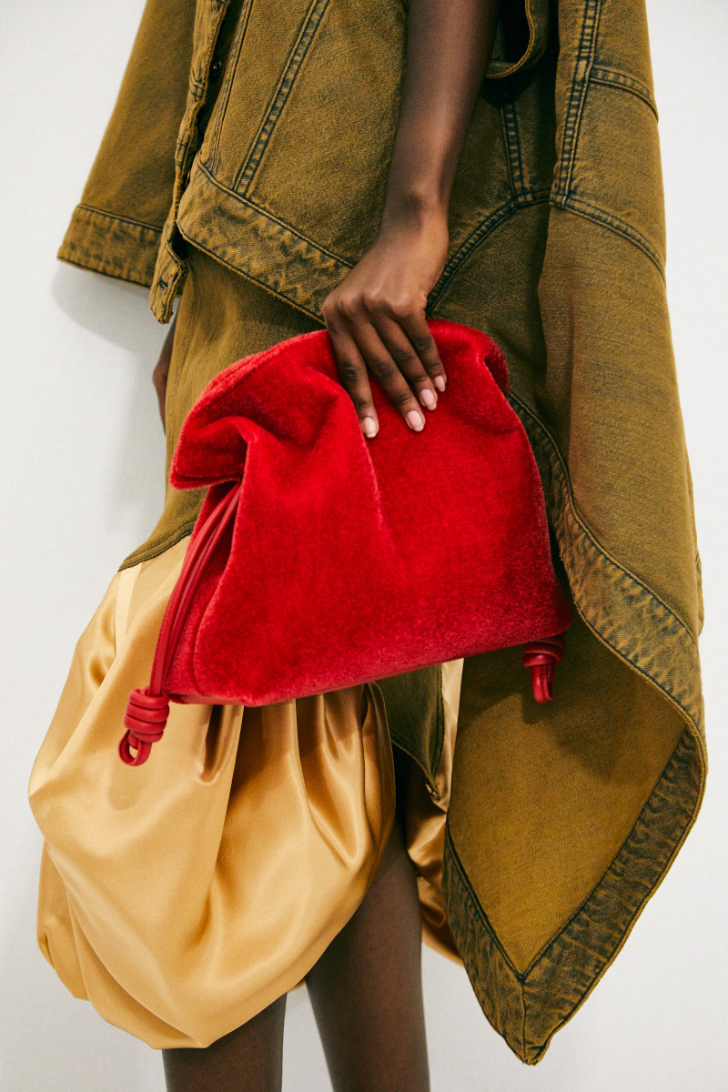 Fashionista's Favorite Bags From the Paris Spring 2022 Runways