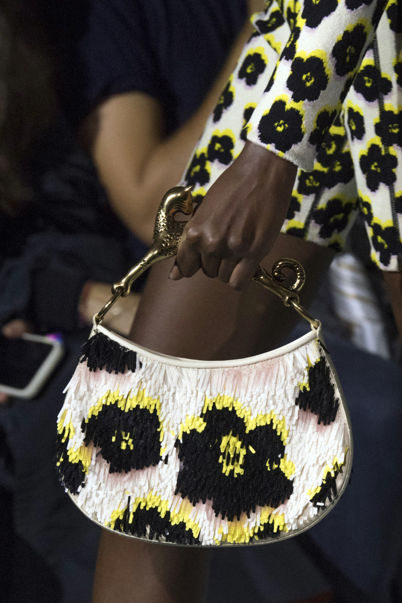 Fashionista's Favorite Bags From the Paris Spring 2022 Runways