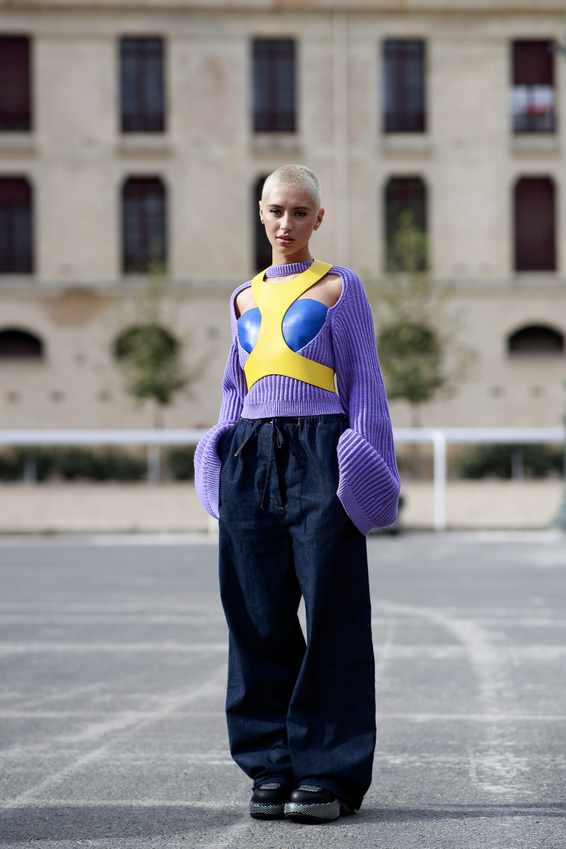 The Best Street Style Looks From Paris Fashion Week Spring 2022