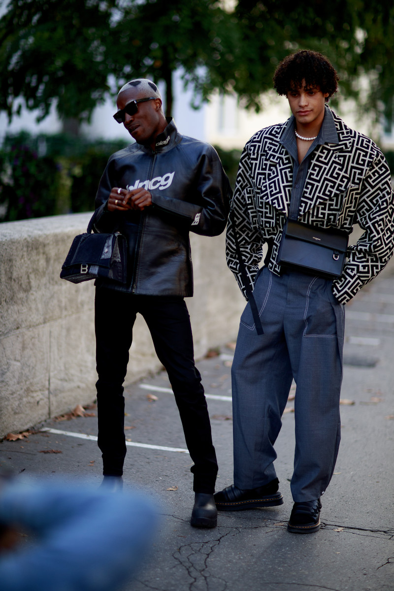 The Best Street Style Looks From Paris Fashion Week Spring 2022