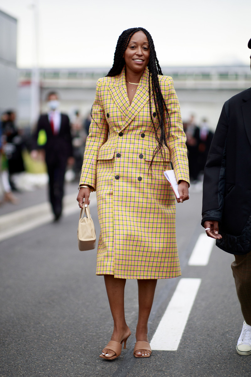 The Best Street Style Looks From Paris Fashion Week Spring 2022
