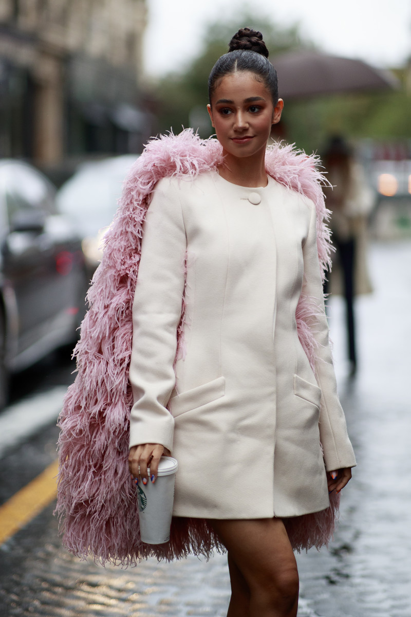 The Best Street Style Looks From Paris Fashion Week Spring 2022