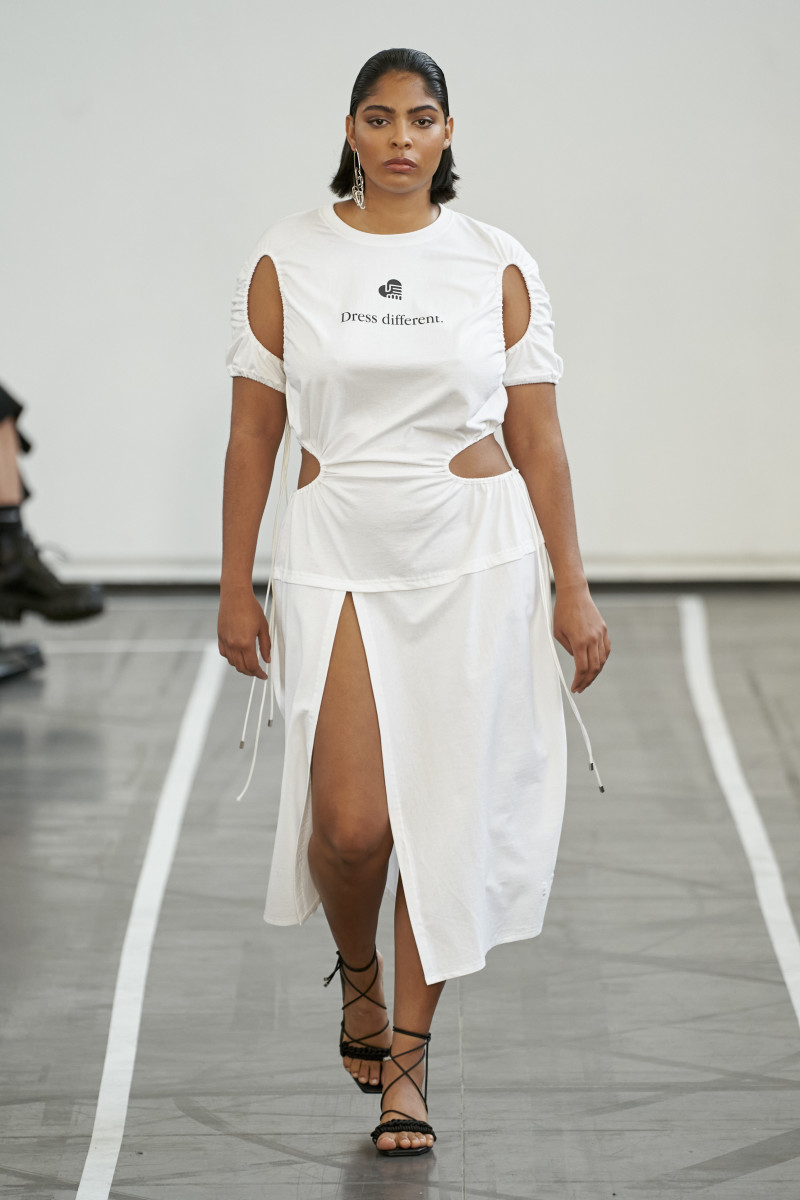 Fashionista's Favorite Spring 2022 Collections From Paris Fashion Week