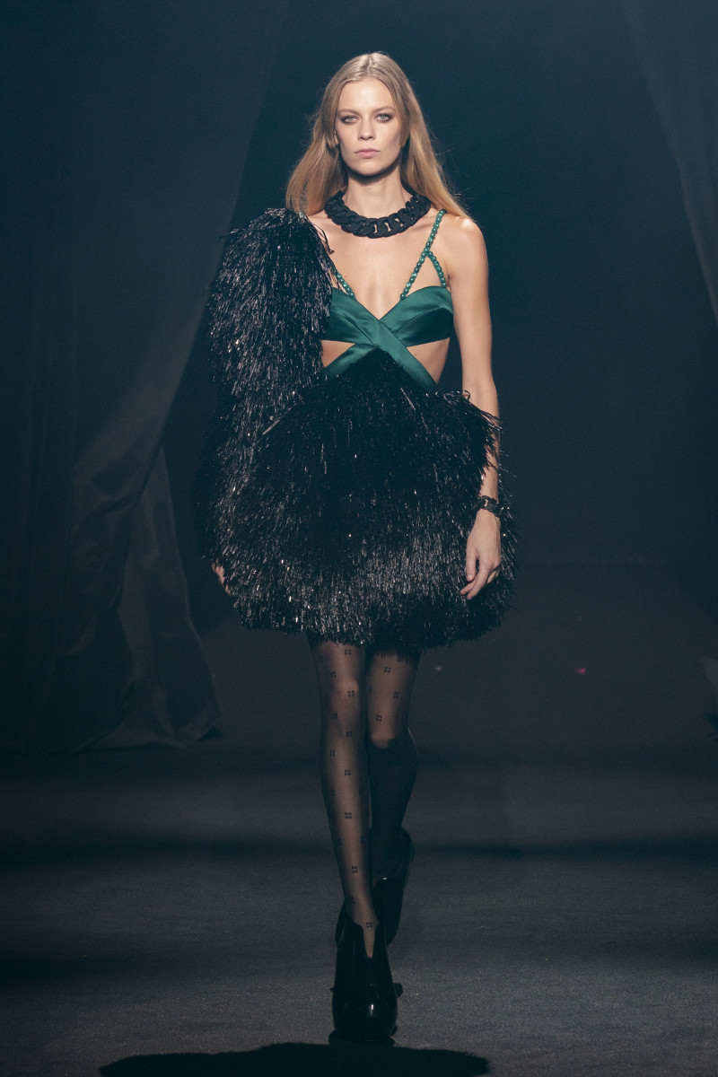 Fashion Pays Tribute to Alber Elbaz