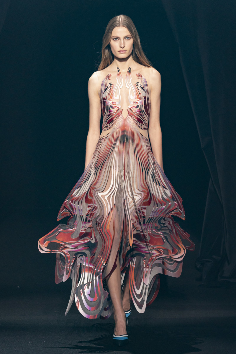 Fashion Pays Tribute to Alber Elbaz