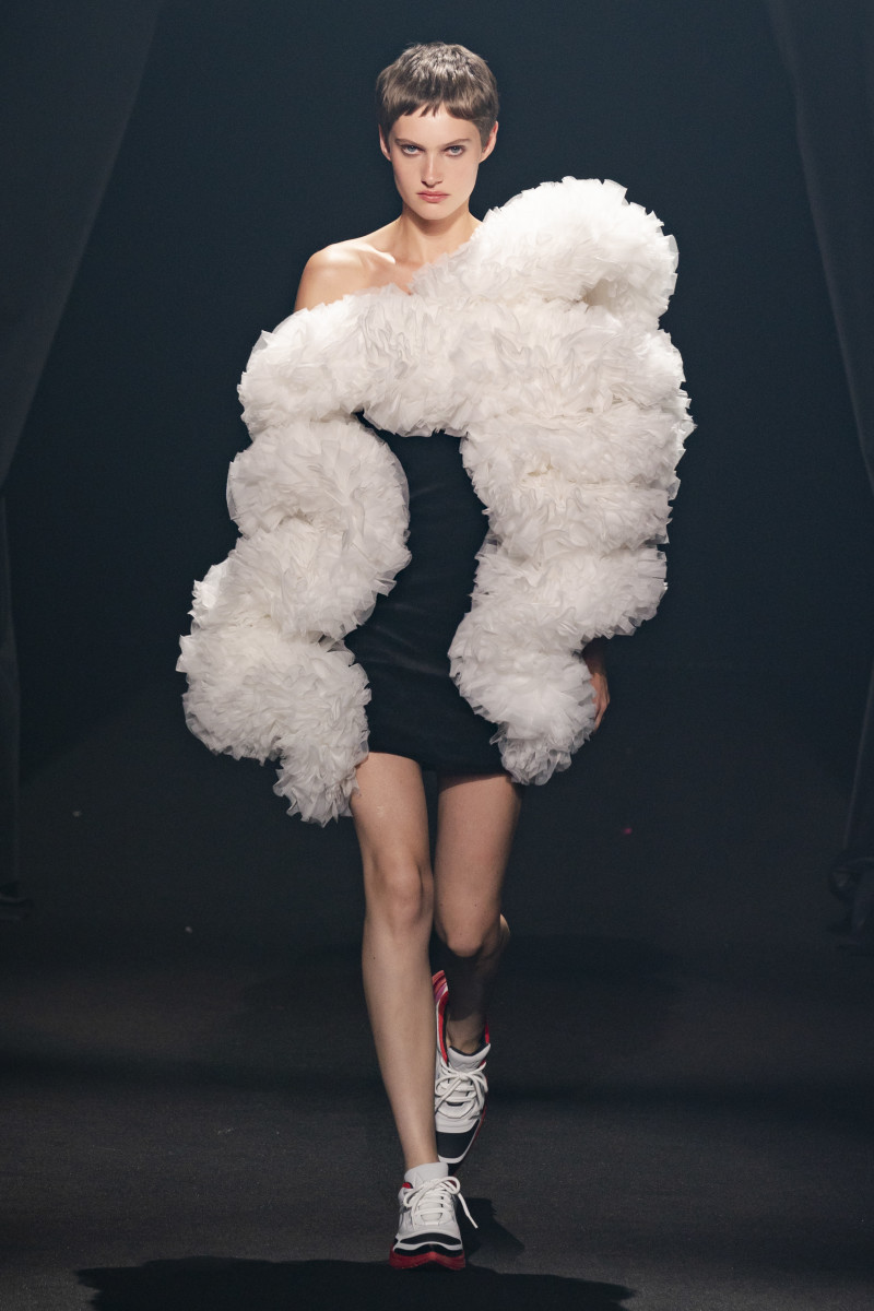 Fashion Pays Tribute to Alber Elbaz