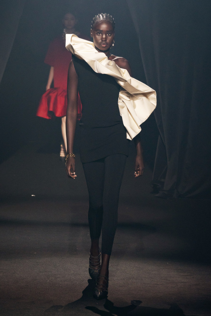 Fashion Pays Tribute to Alber Elbaz