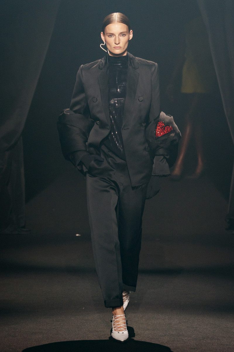 Fashion Pays Tribute to Alber Elbaz