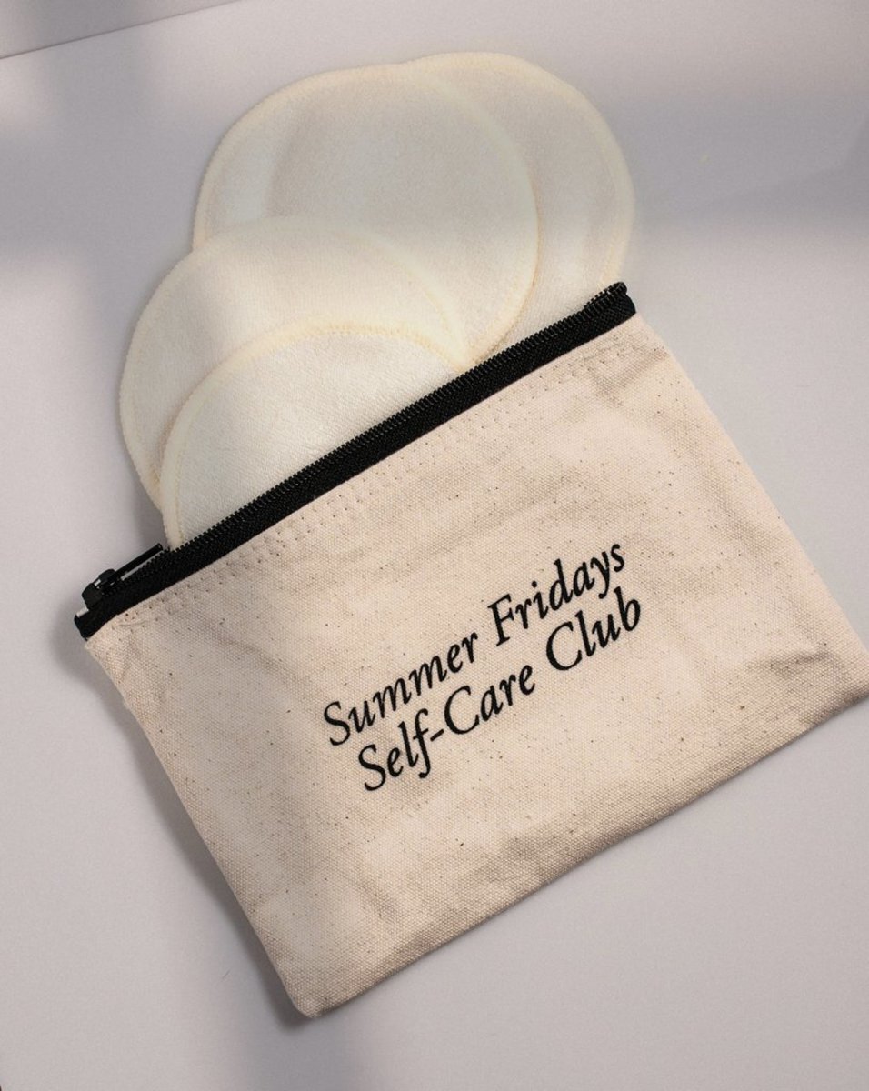 Help Cut Waste From Your Beauty Routine With These Reusable Makeup Wipes