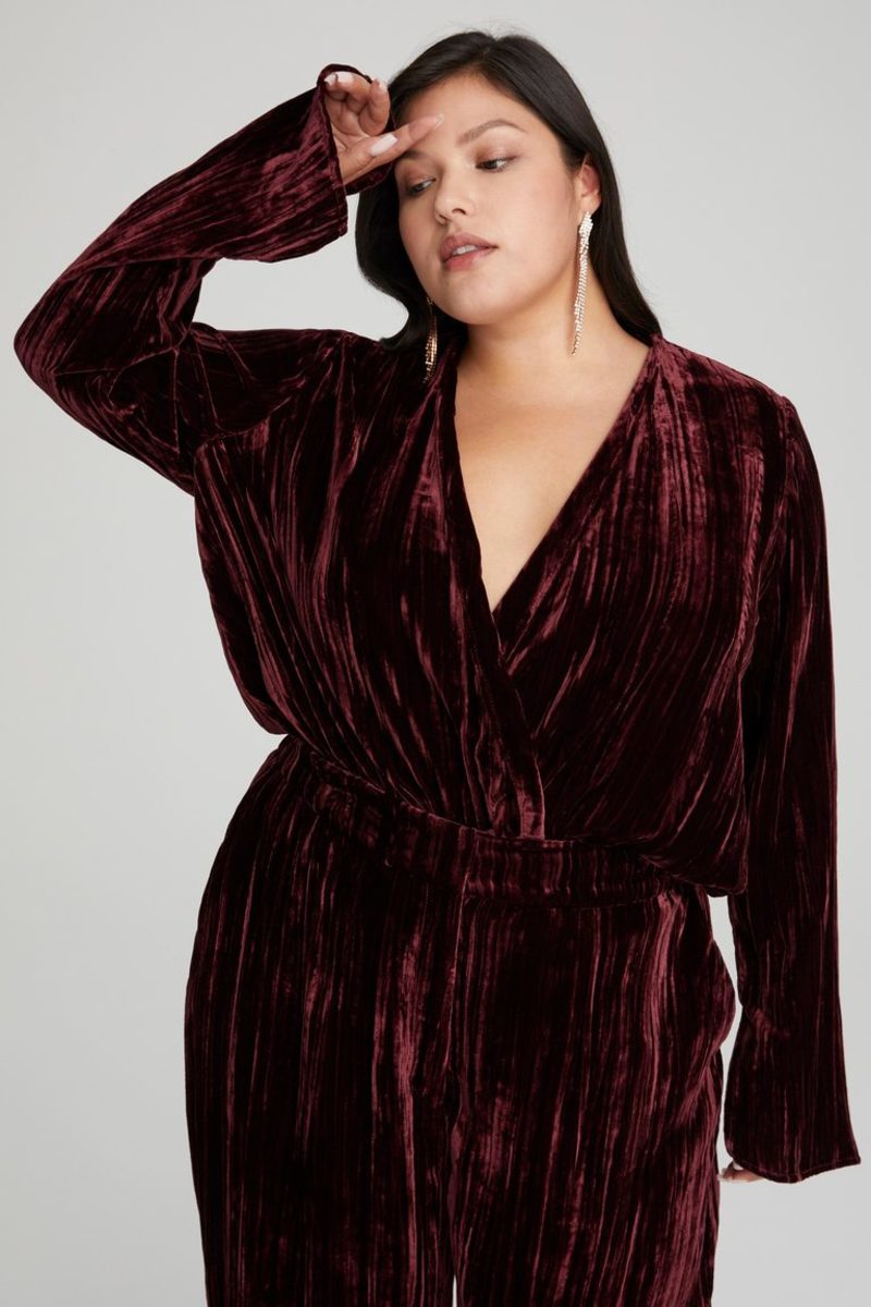 13 Holiday Party-Approved Velvet Pieces on Sale