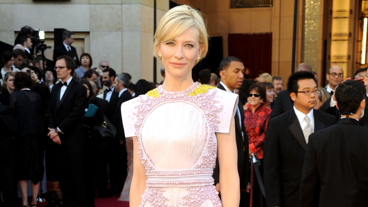 Cate Blanchett Doubles Up with Roger Vivier and Givenchy Bags