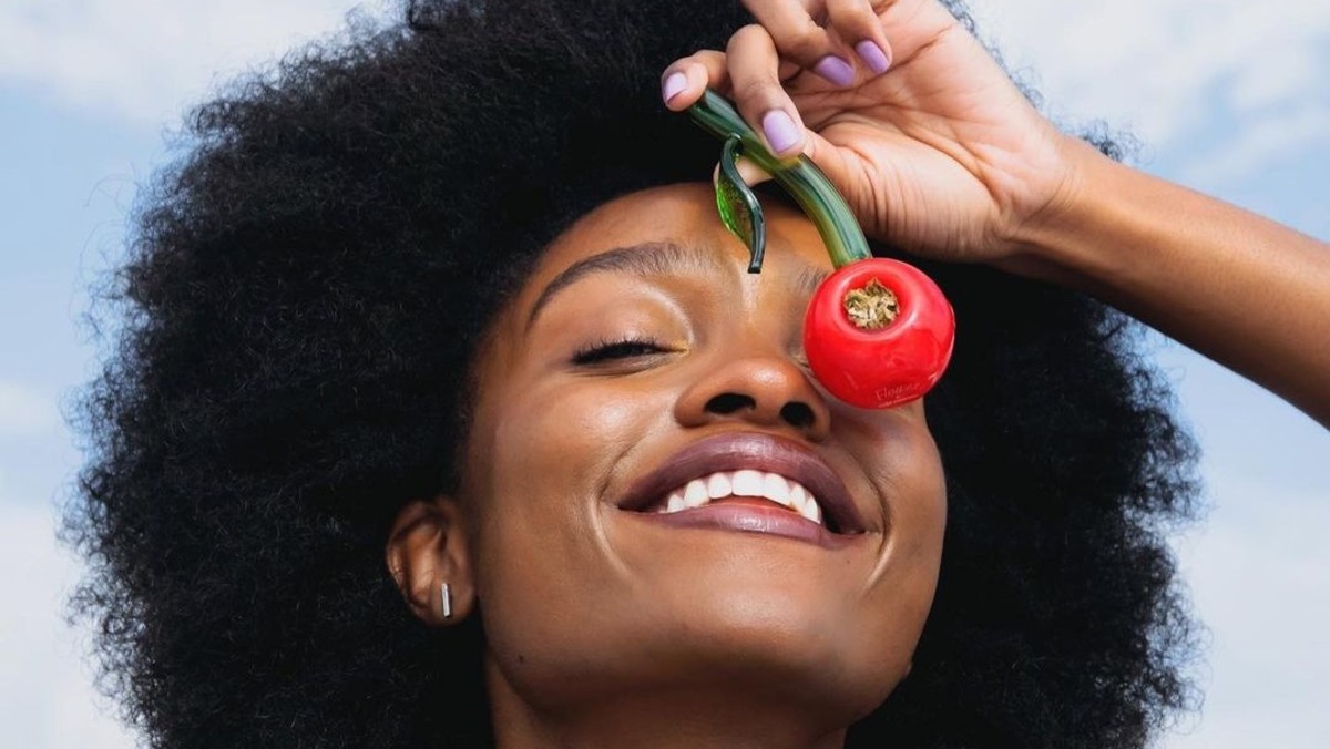 What to Get the Person Who Smokes a Sh*t Ton of Weed