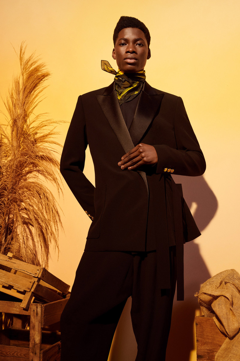 Must Read: Glamour Announces 2021 Women of the Year, Jodie Turner-Smith and Joshua  Jackson Star in J.Crew's Holiday Campaign