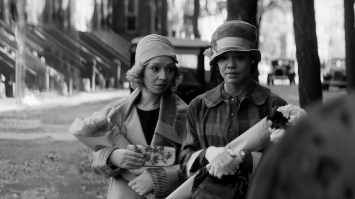 In "Passing," Costume Designer Marci Rodgers Avoids Clichéd Flapper Fashion and Draws From Her Chicago Roots