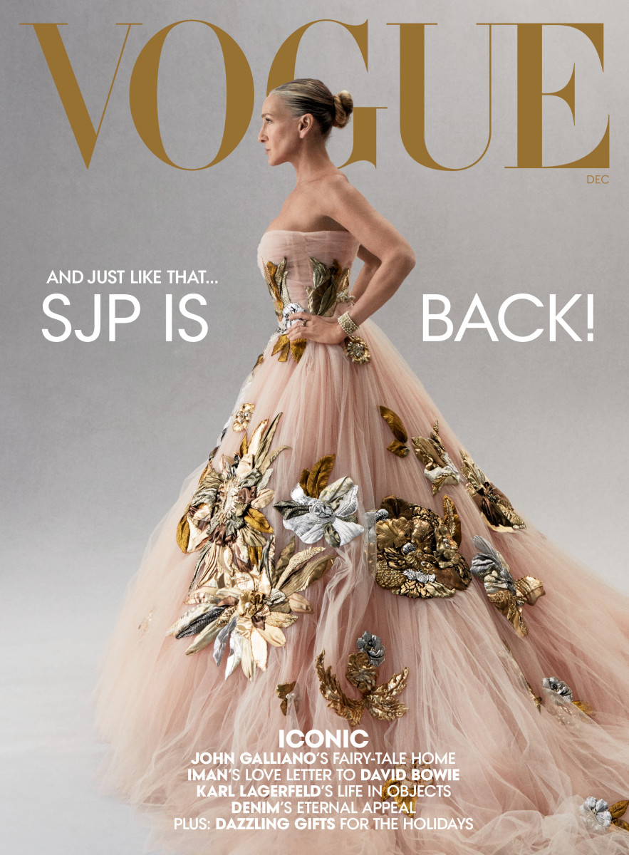 Sarah Jessica Parker on the December 2021 cover of "Vogue." 