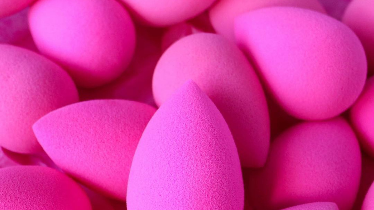 Beautyblender Original Pink Makeup Sponge