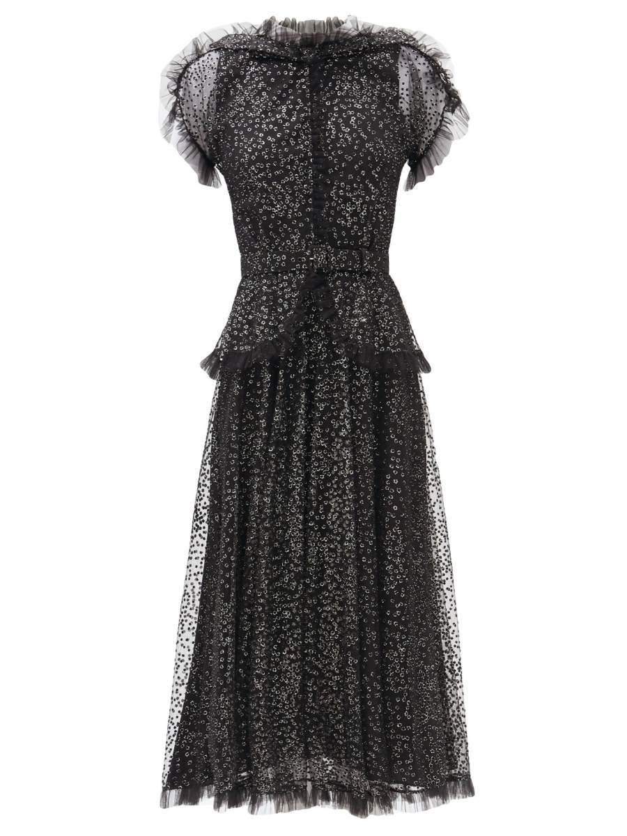 Great Outfits in Fashion History: Carey Mulligan in a Froufrou Chanel Couture Dress