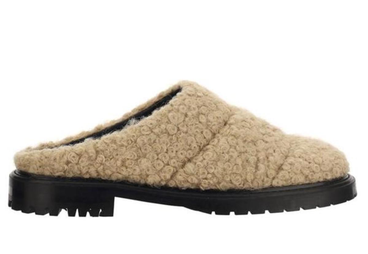 11 Cozy Clogs on Sale That Will Warm Your Soles