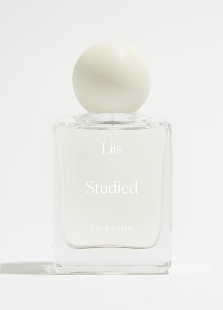 17 Fragrance Gifts Your Loved Ones Will Actually Be Excited to Receive