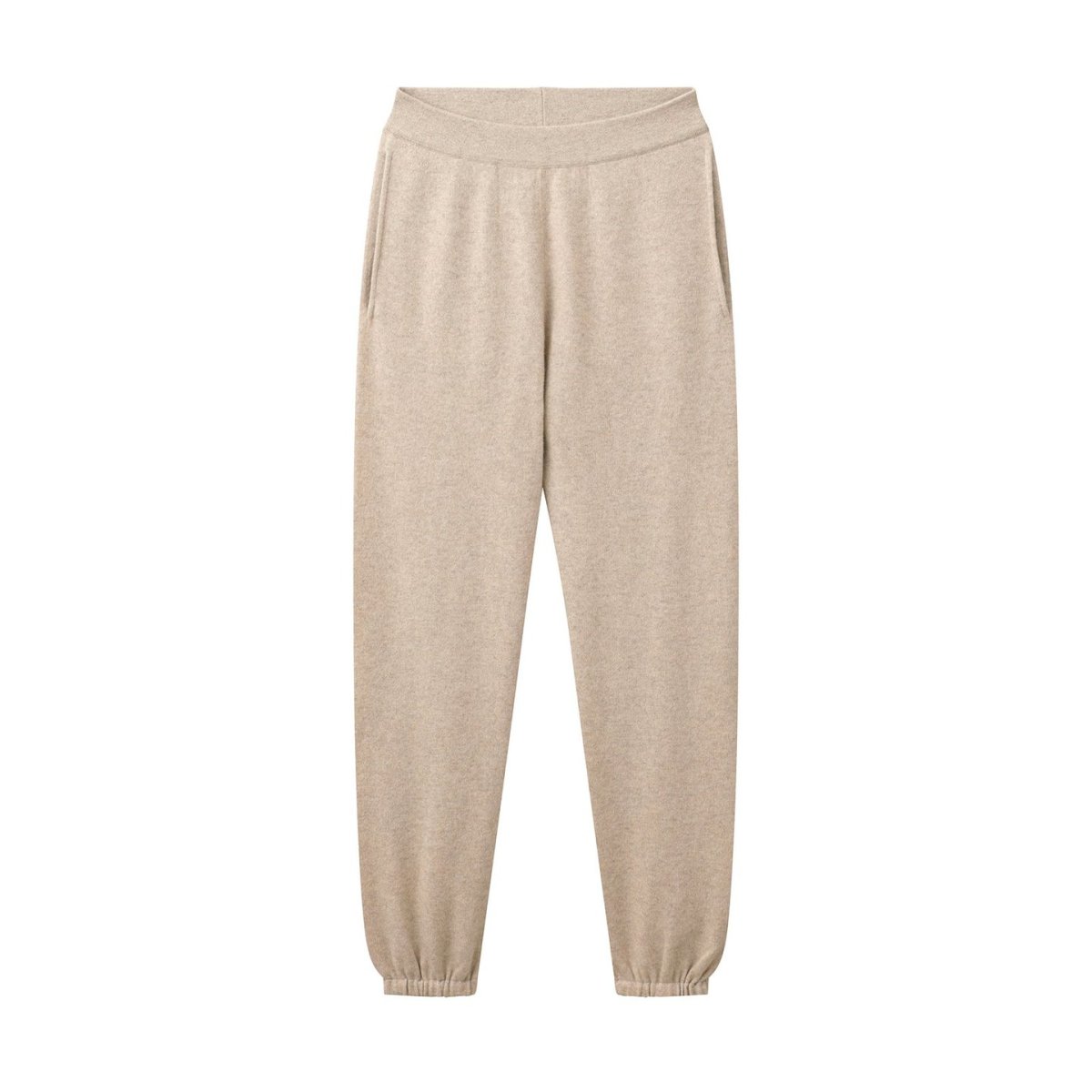 29 Cozy Gifts Perfect for Winter Lounging