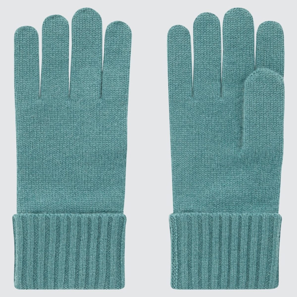 29 Cozy Gifts Perfect for Winter Lounging