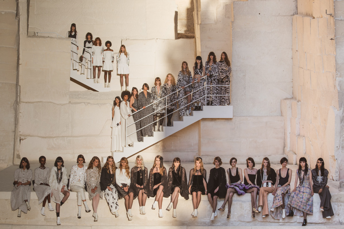 chanel-cruise-2021-collection-review