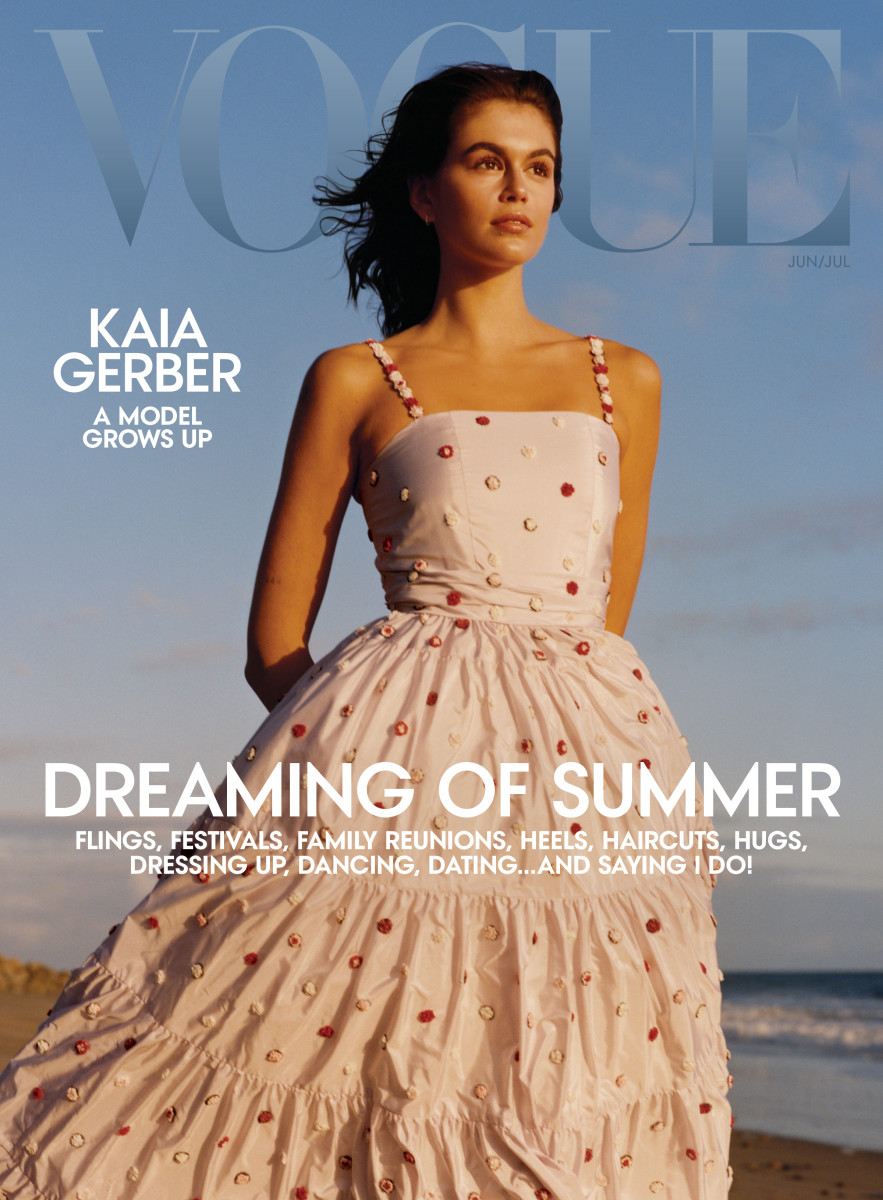 Must Read Kaia Gerber Covers 'Vogue,' Issa Rae Fronts 'Vanity Fair