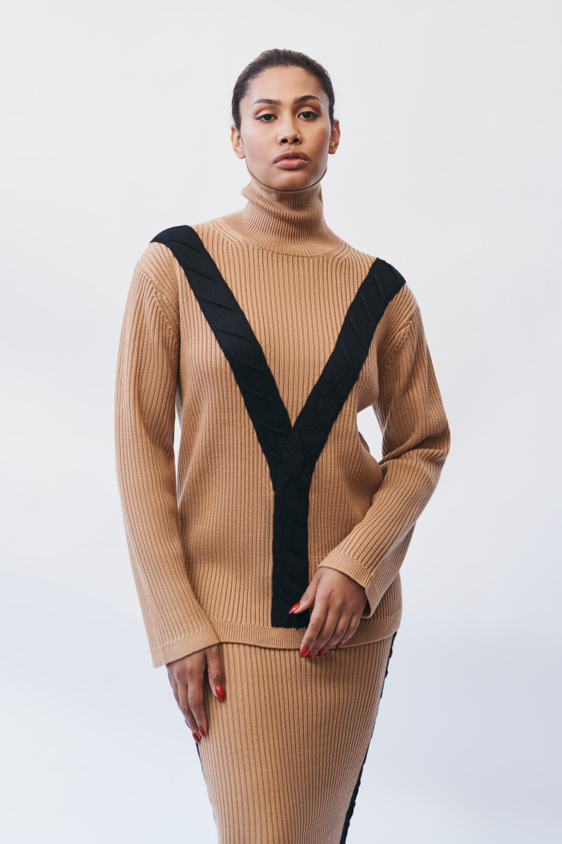 Leyna Bloom Graces Fashion With Her Presence Yet Again, This Time for Victor Glemaud