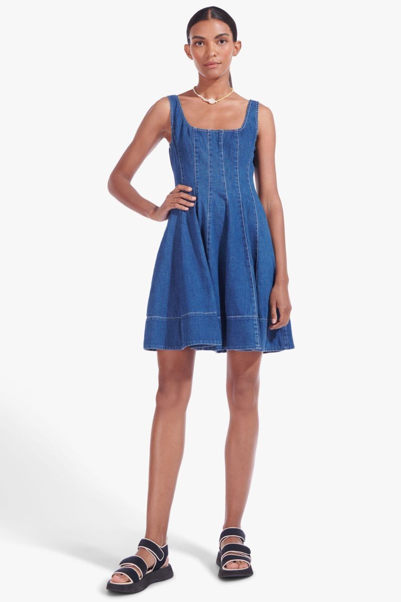 The Most Vacation-Worthy Dresses To Wear This Summer, According to Fashionista Editors