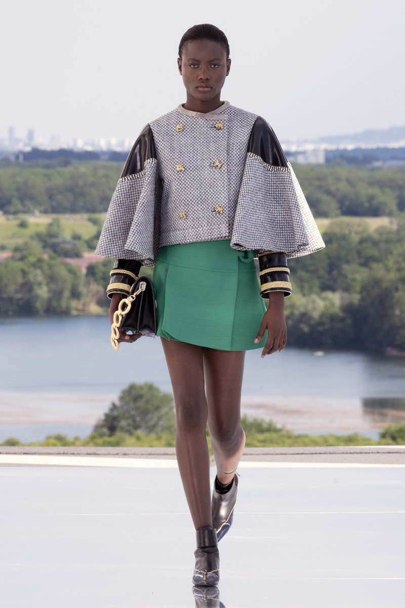 The Resort 2022 Trends Are All About Making a Statement