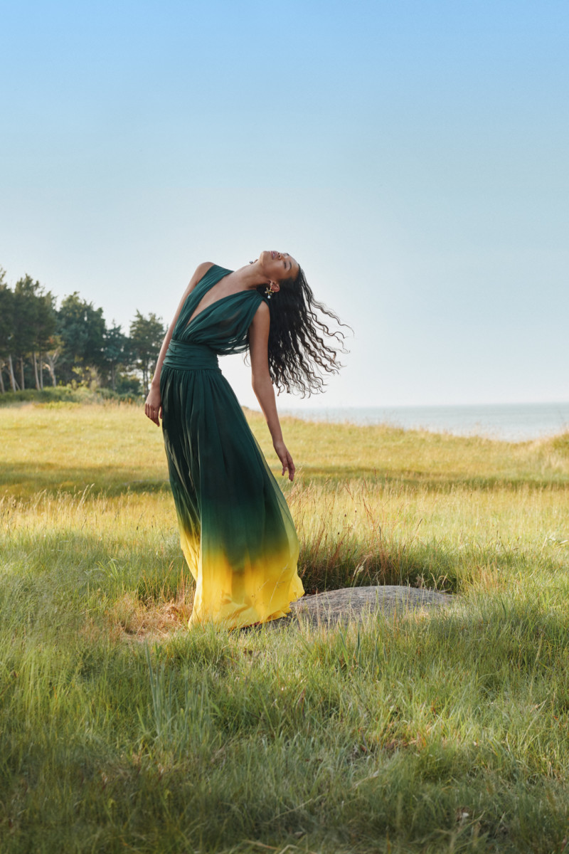 The Resort 2022 Trends Are All About Making a Statement