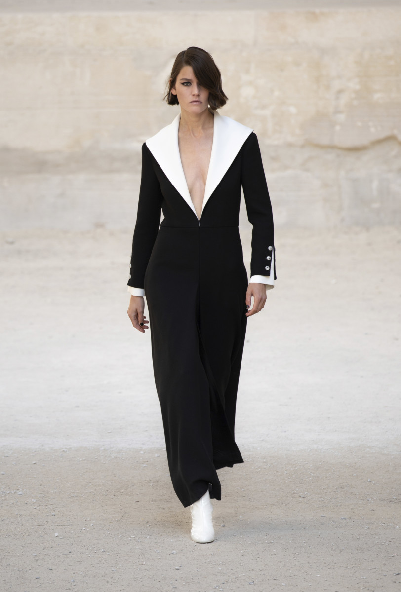 The Resort 2022 Trends Are All About Making a Statement