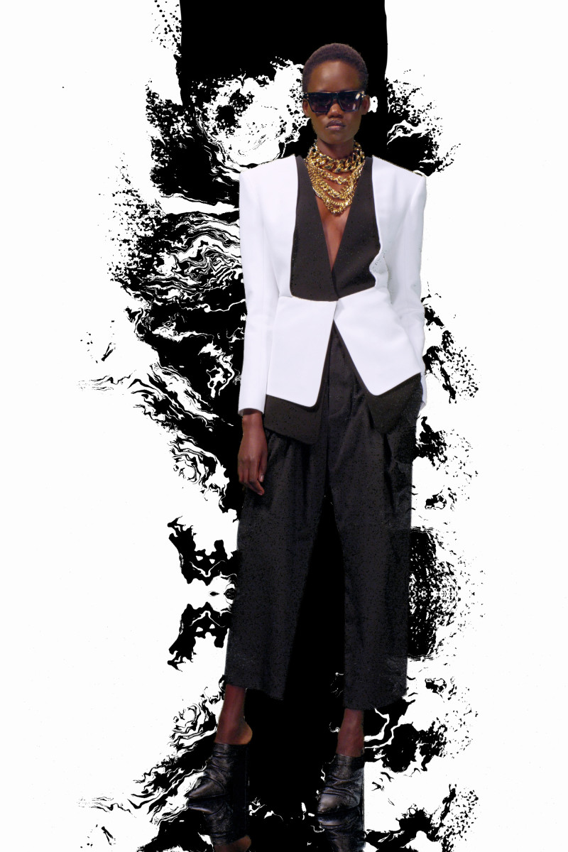 The Resort 2022 Trends Are All About Making a Statement