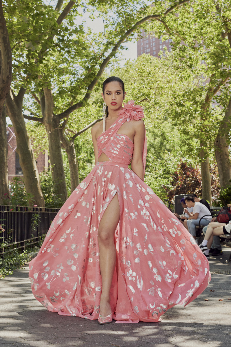 You'll Want to Make Plans Just So You Can Wear Prabal Gurung's Flirty Resort 2022 Collection