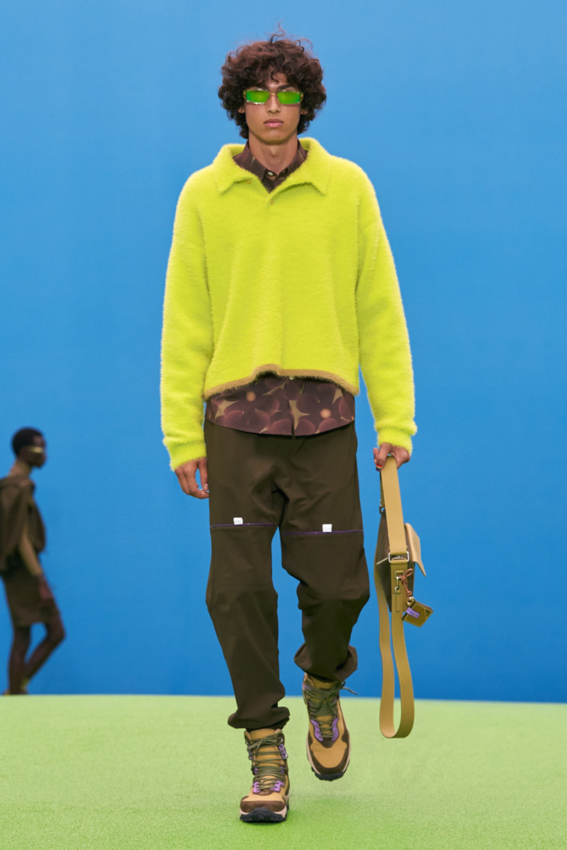 Jacquemus Doesn't Need an Instagrammable Backdrop to Create a Viral Collection