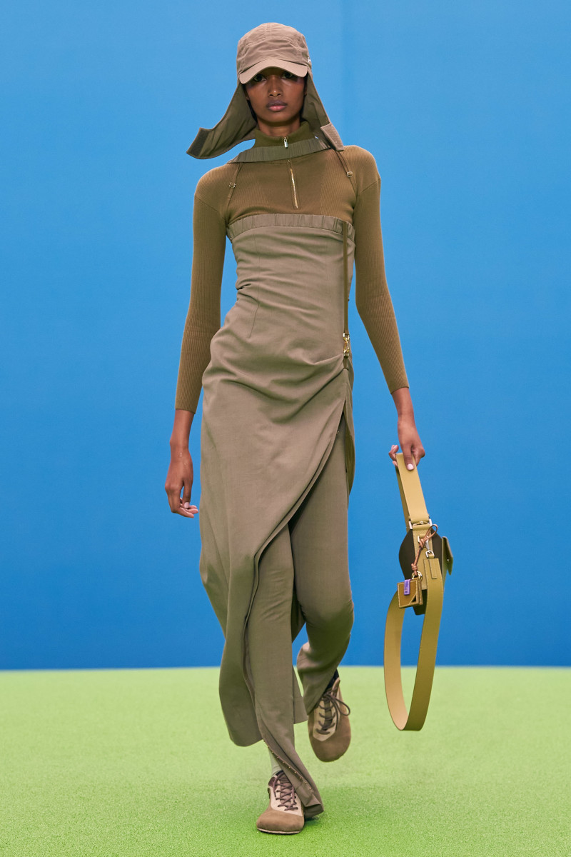 Jacquemus Doesn't Need an Instagrammable Backdrop to Create a Viral Collection