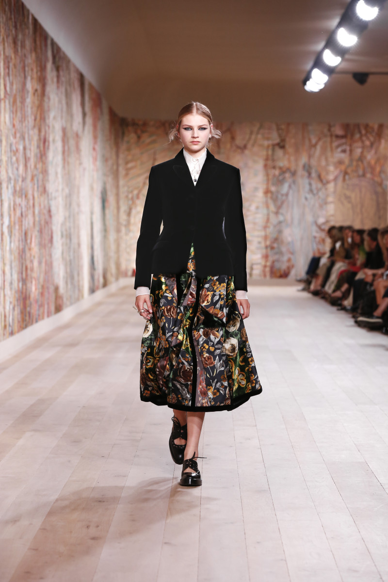 Dior Celebrates the Return of In-Person Shows With an Extremely Tactile Couture Collection