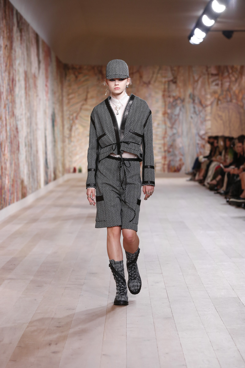 Dior Celebrates the Return of In-Person Shows With an Extremely Tactile Couture Collection
