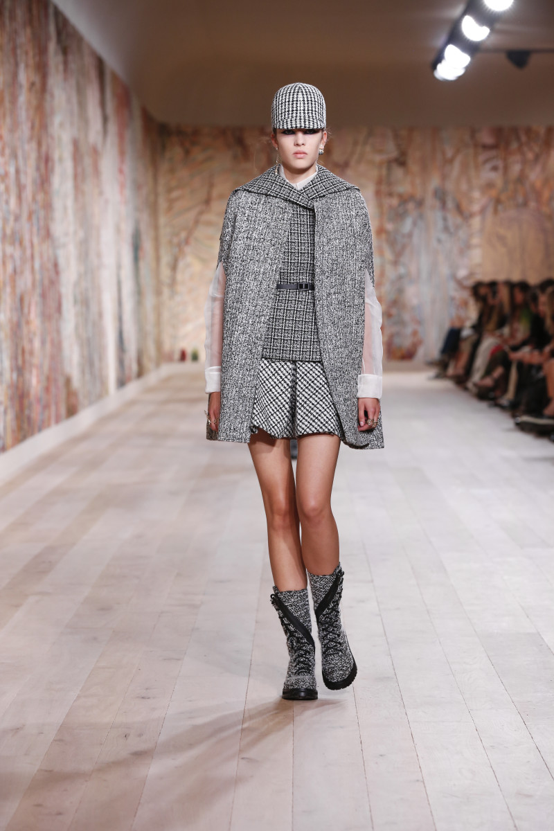 Dior Celebrates the Return of In-Person Shows With an Extremely Tactile Couture Collection