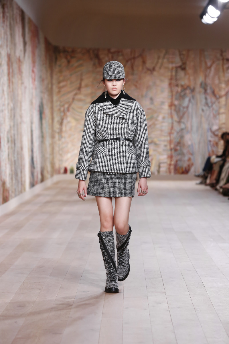 Dior Celebrates the Return of In-Person Shows With an Extremely Tactile Couture Collection