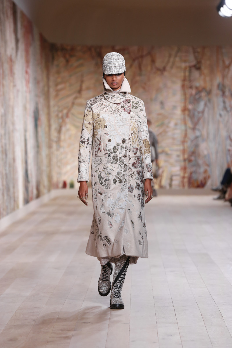 Dior Celebrates the Return of In-Person Shows With an Extremely Tactile Couture Collection