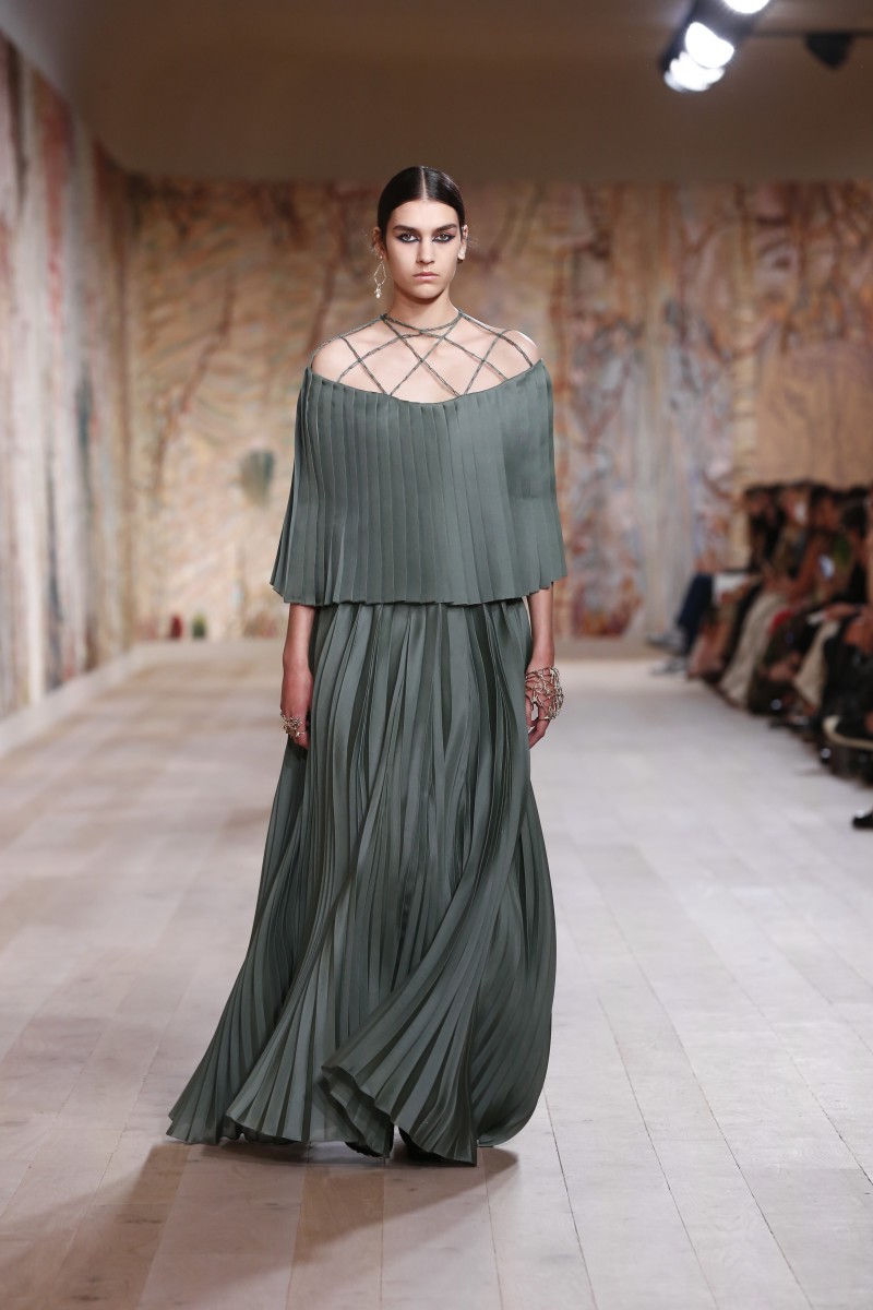 Dior Celebrates the Return of In-Person Shows With an Extremely Tactile Couture Collection