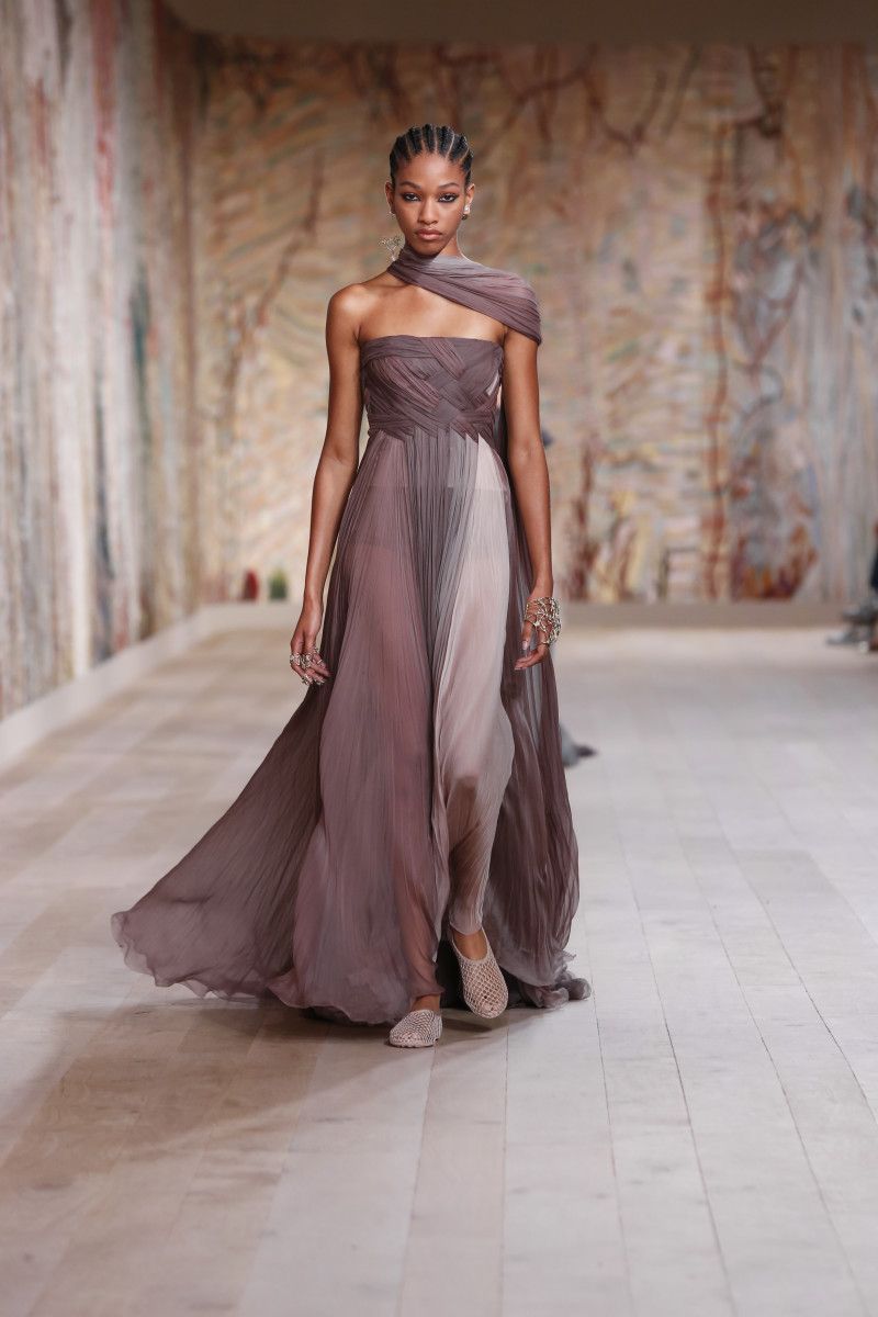 Dior Celebrates the Return of In-Person Shows With an Extremely Tactile Couture Collection