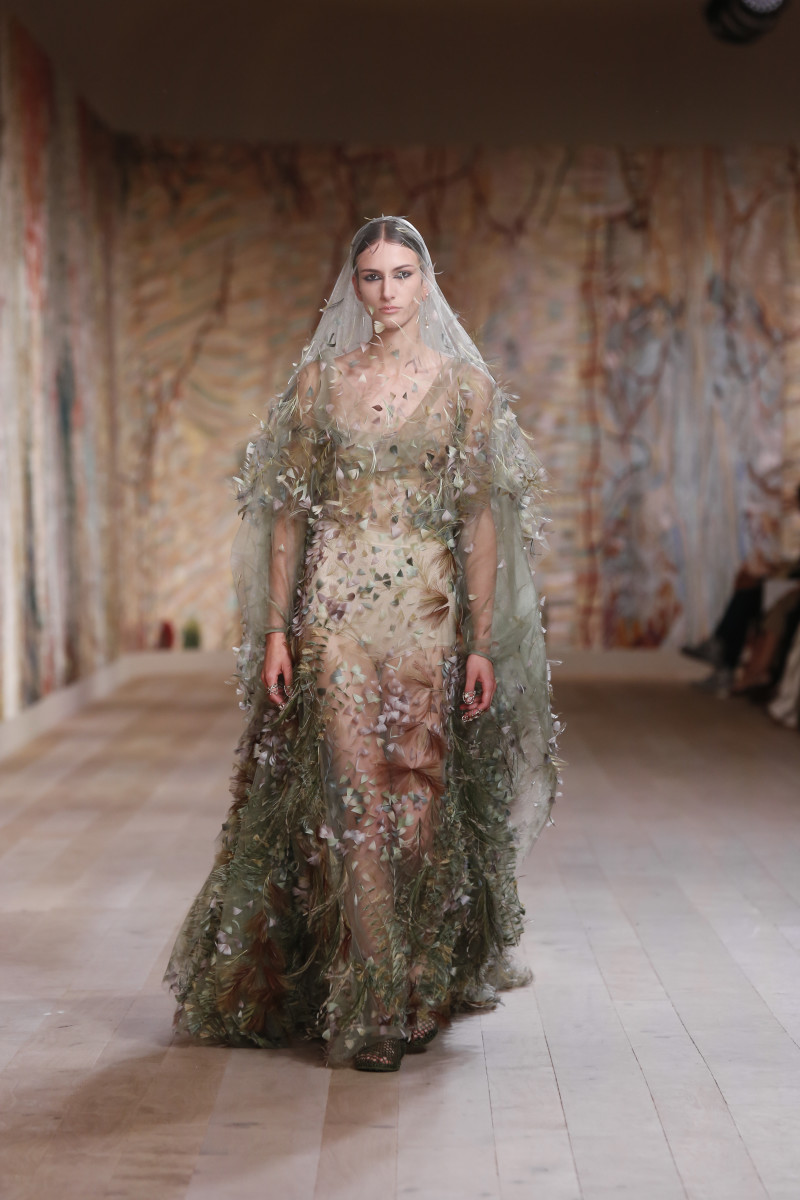 Dior Celebrates the Return of In-Person Shows With an Extremely Tactile Couture Collection