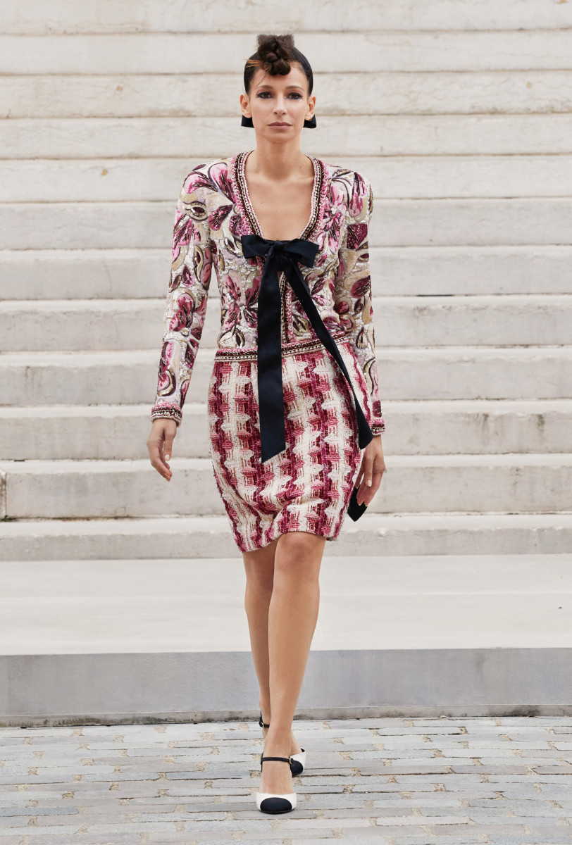 Virginie Viard Puts an Impressionist Twist on Chanel Couture