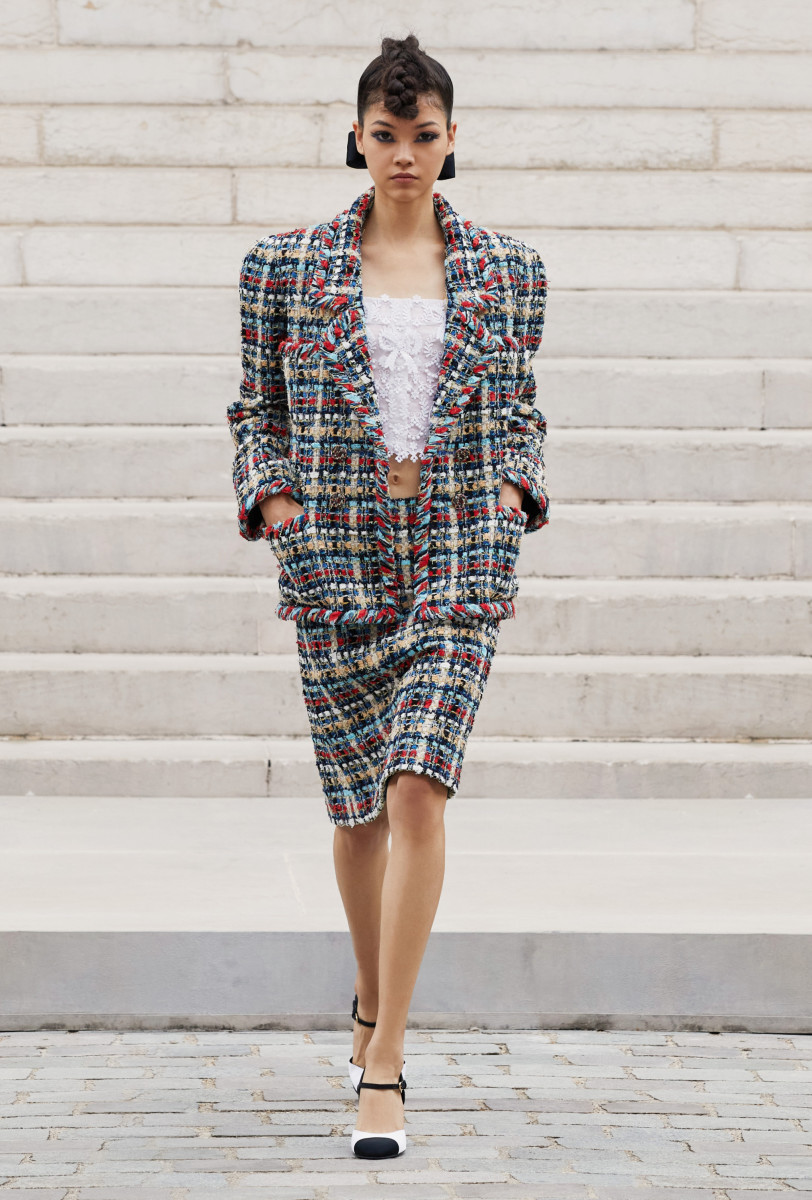 Virginie Viard Puts an Impressionist Twist on Chanel Couture