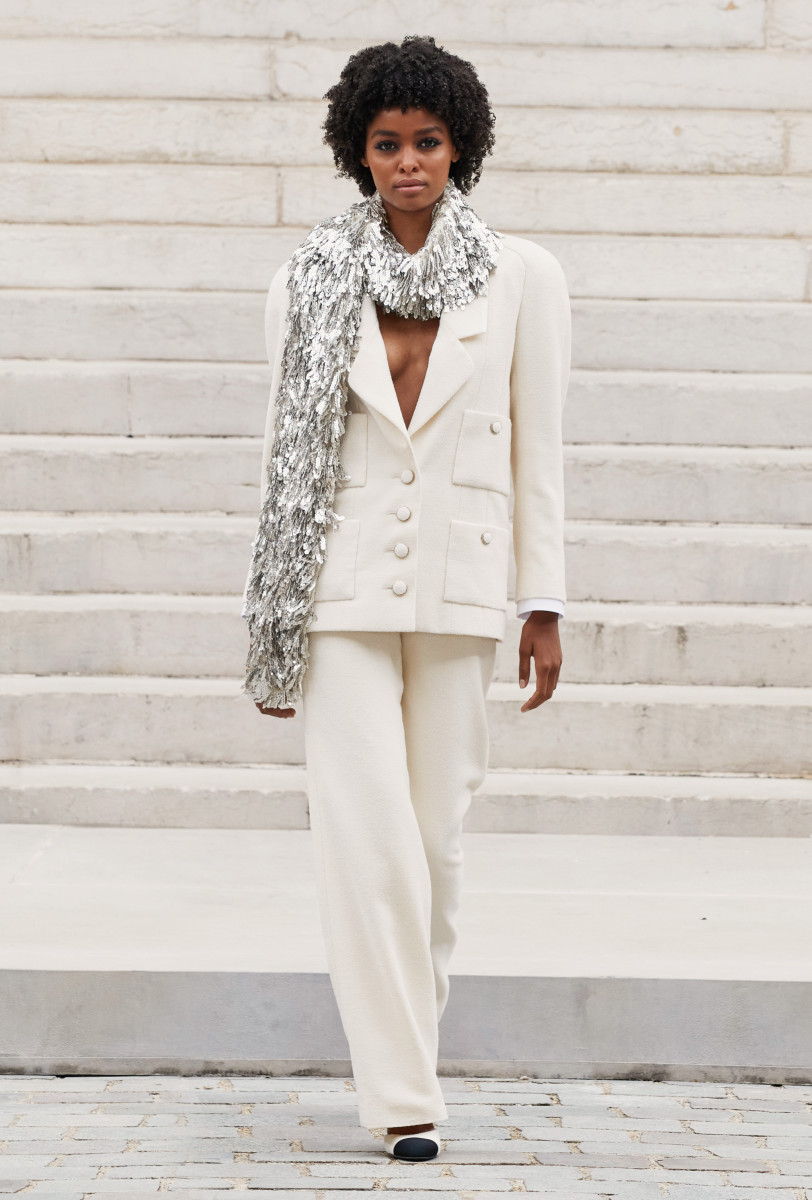 Virginie Viard Puts an Impressionist Twist on Chanel Couture